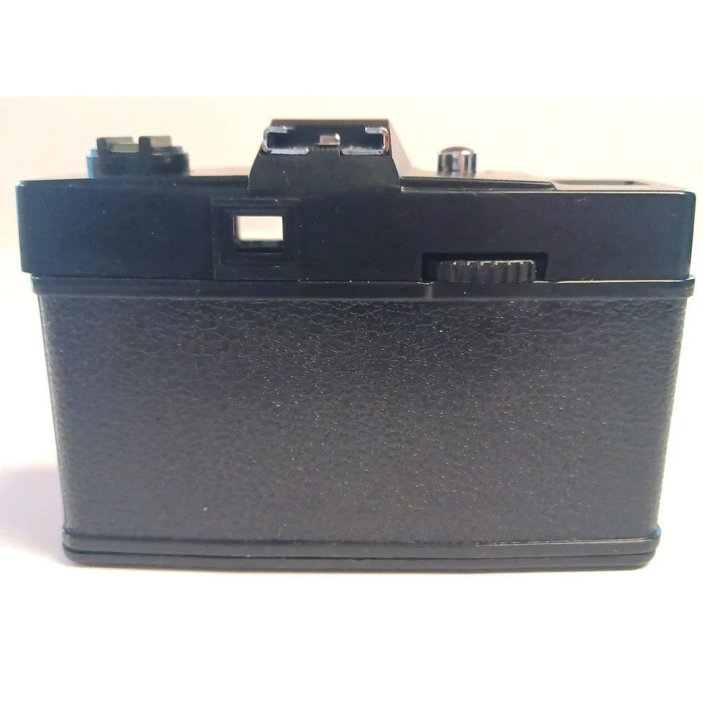 Vintage Sports Illustrated Promotional Give Away 35MM Camera w/ Case & Strap NOS